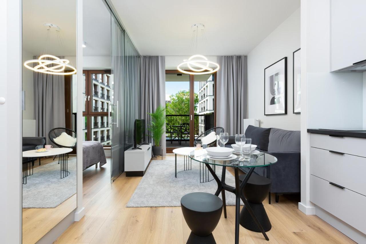 Apartments Browary Warszawskie By Noclegi Renters Varsovia Exterior foto
