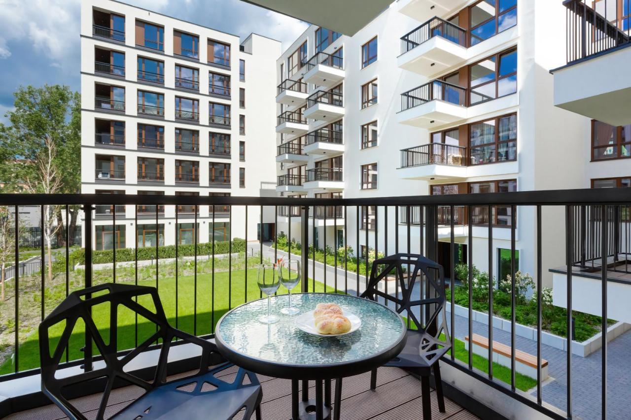 Apartments Browary Warszawskie By Noclegi Renters Varsovia Exterior foto