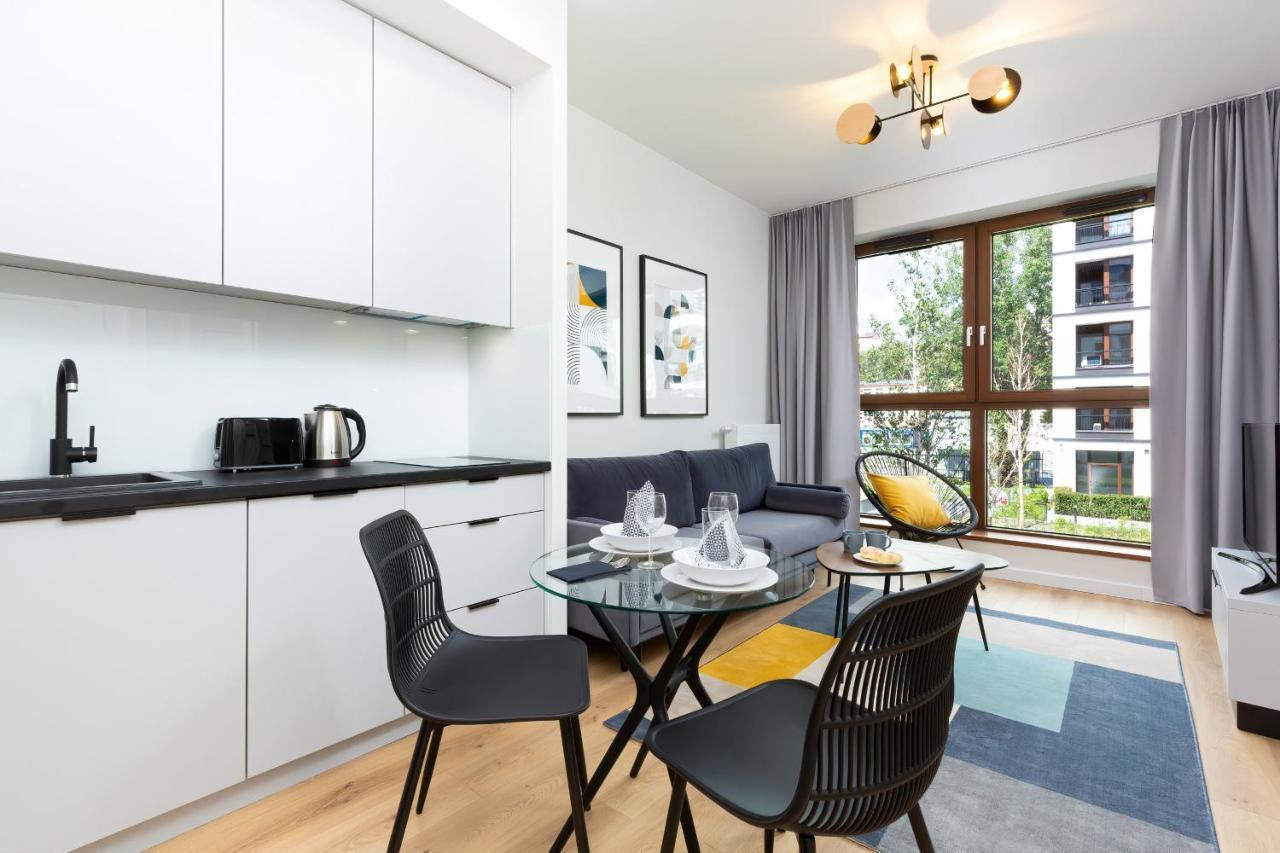 Apartments Browary Warszawskie By Noclegi Renters Varsovia Exterior foto
