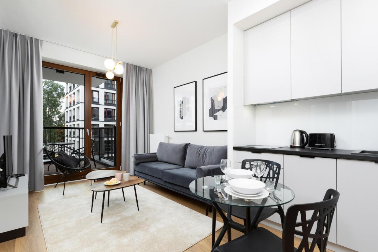 Apartments Browary Warszawskie By Noclegi Renters Varsovia Exterior foto