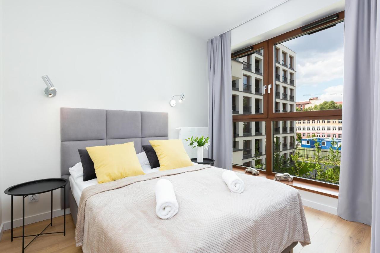 Apartments Browary Warszawskie By Noclegi Renters Varsovia Exterior foto