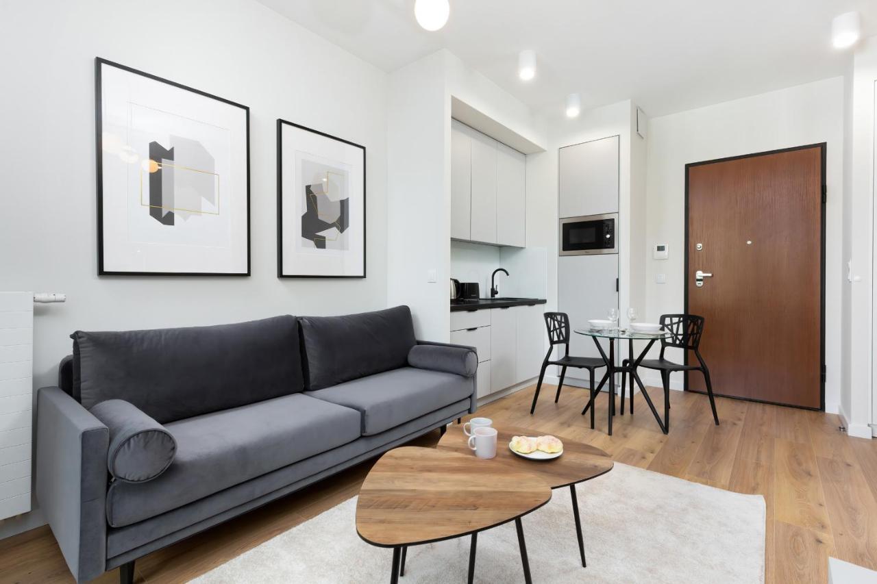 Apartments Browary Warszawskie By Noclegi Renters Varsovia Exterior foto
